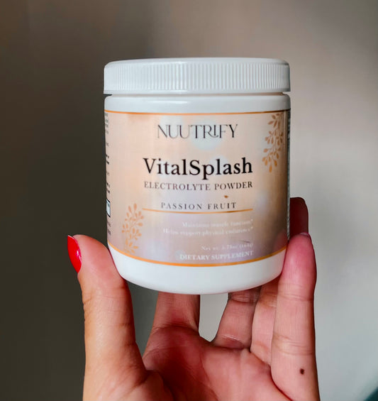 VitalSplash Electrolyte Powder (Passion Fruit) -  HYDRATION, Caffeine-Free and Uplifting Taste (1g Scoop, 30 Services)